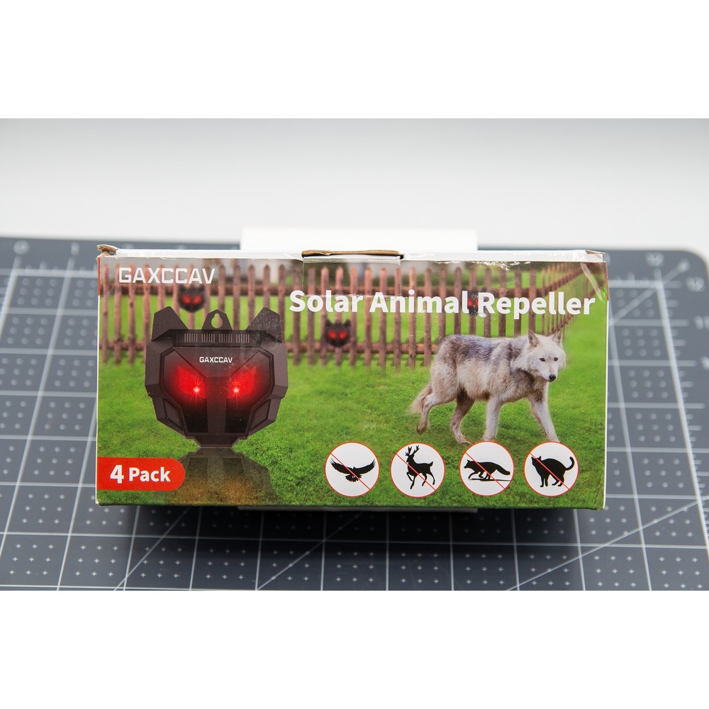 GAXCCAV 4 Pack Solar Animal Repeller Predator Deterrent Lights Red LED Flashing